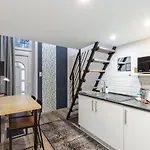 Vic\'S Crib